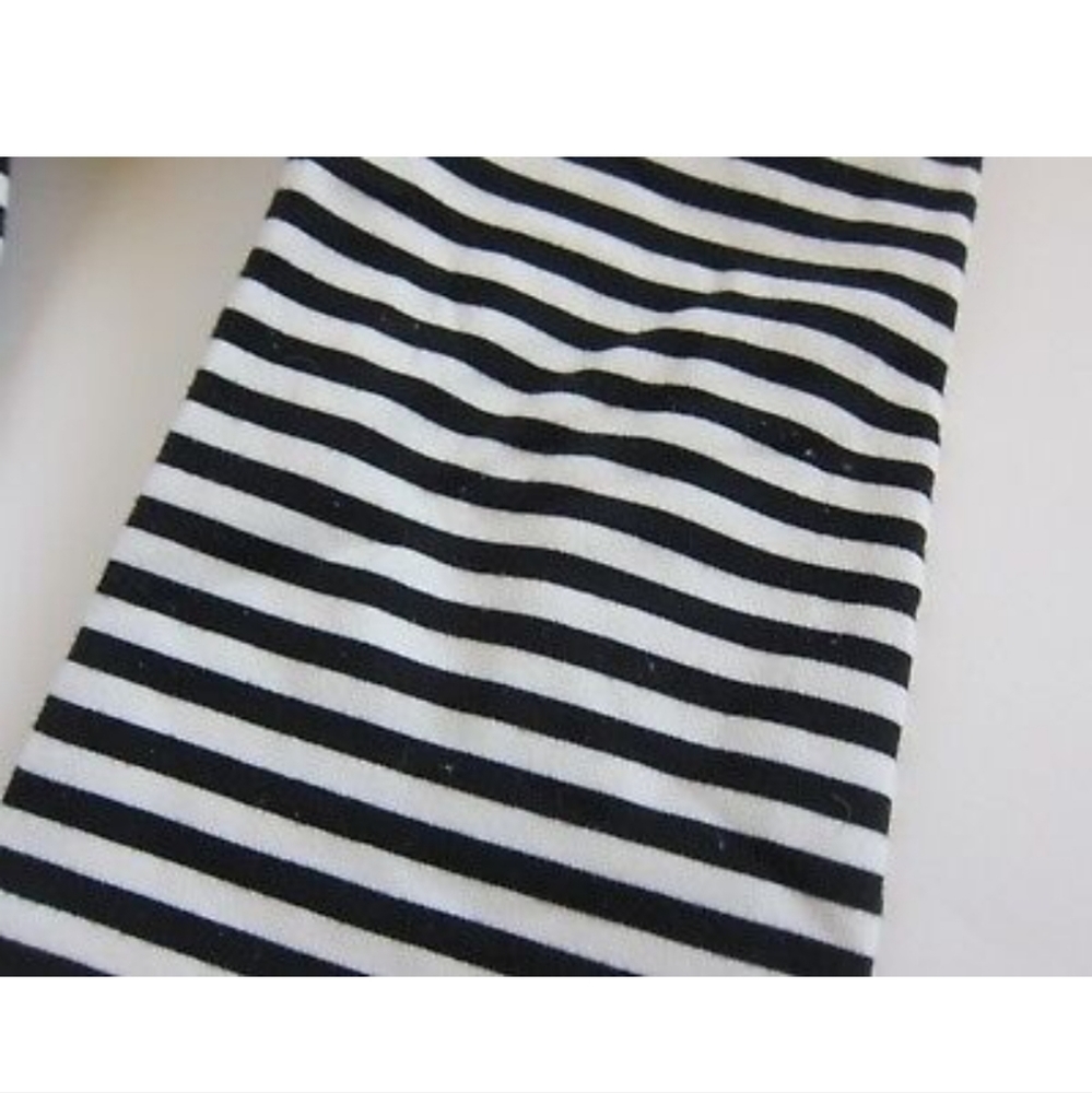 Lululemon Wonder Under Bold Stripe 2, Size 4 - image 2
